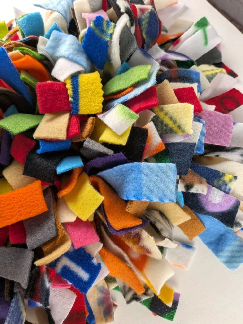 NEW Dog/Cat Snuffle Mat - Multicolor Scraps #58
